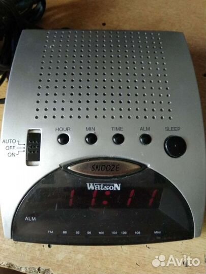 Часы с радио
