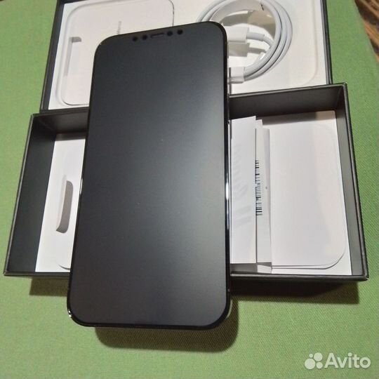iPhone 12 Pro Max, 256 ГБ