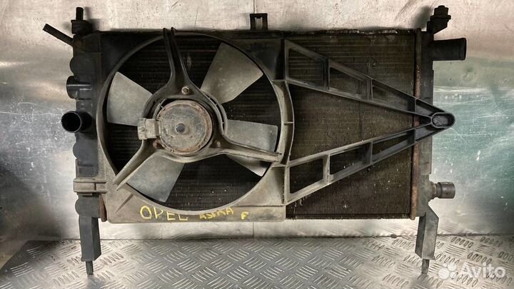 Вентилятор радиатора основного Opel Astra F