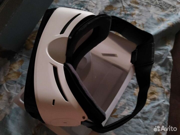 Очки виртреальности samsung Gear
