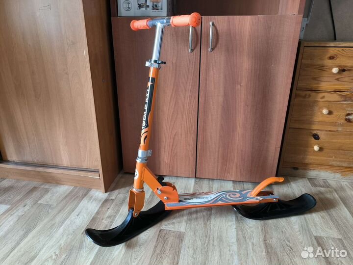 Детский самокат и сноускутер 2 в 1