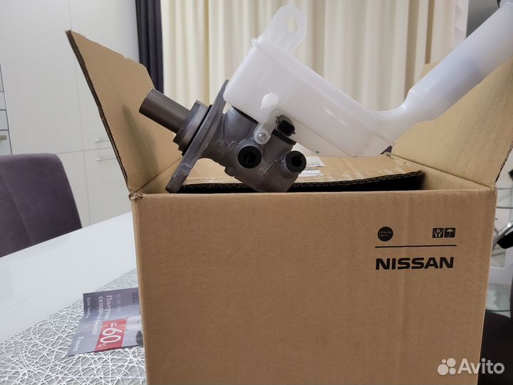 Продам главный топмозной цилиндр Nissan Juke