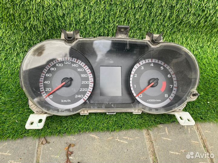 Панель приборов Mitsubishi Lancer X