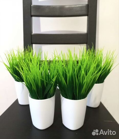 Фейка осока, лаванда, искусственная трава