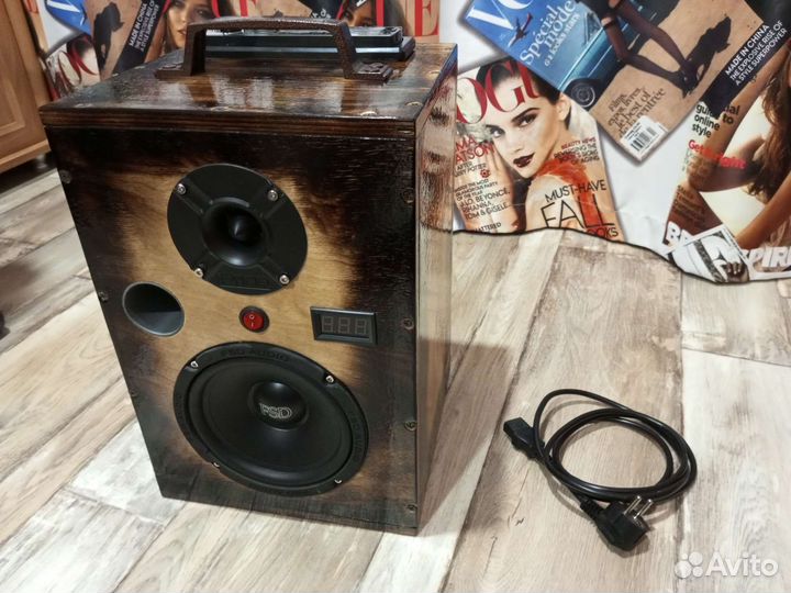 Портативная колонка bluetooth, USB, AUX