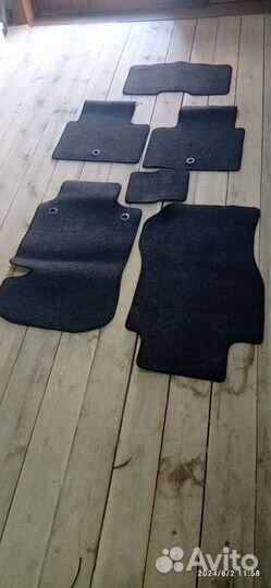 Автомобильные коврики ворсовые