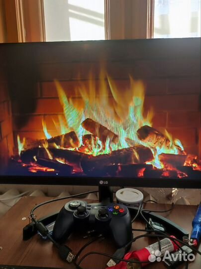 Монитор LG 22MK600M-B