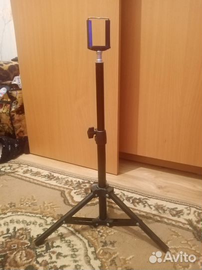 Штатив для колцевой лампы/телефона