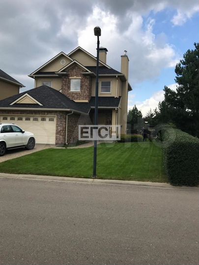 Коттедж 234,5 м² на участке 8 сот.