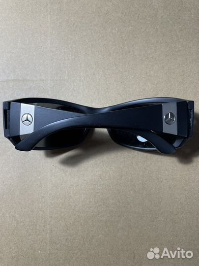 Солнцезащитные очки