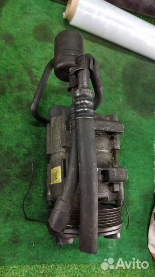 Компрессор кондиционера Ford Maverick 2