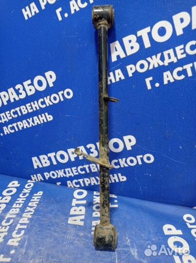 Задний левый поперечный рычаг Nissan X-Trail T30