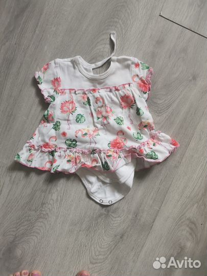 Вещи на девочку(коробкой)