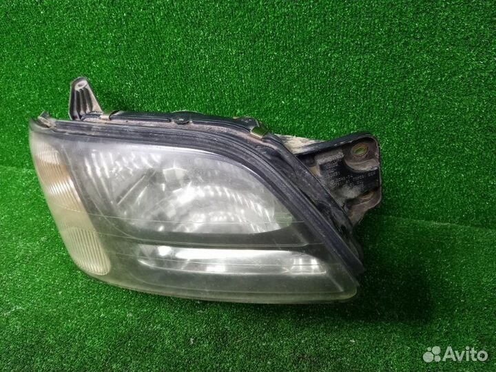 Фара передняя правая Subaru Legacy Lancaster BH