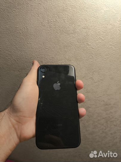 iPhone Xr, 64 ГБ