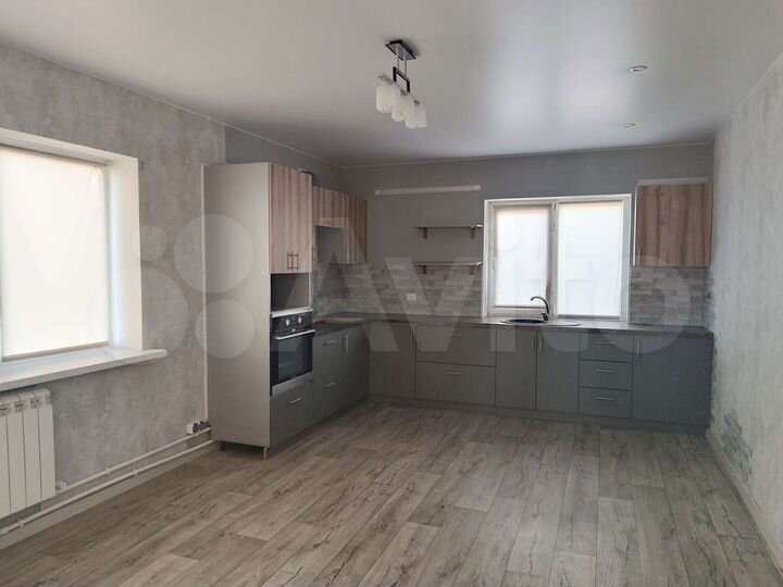 Дом 114 м² на участке 5 сот.