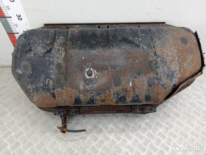 Бак топливный Mitsubishi Montero/Pajero