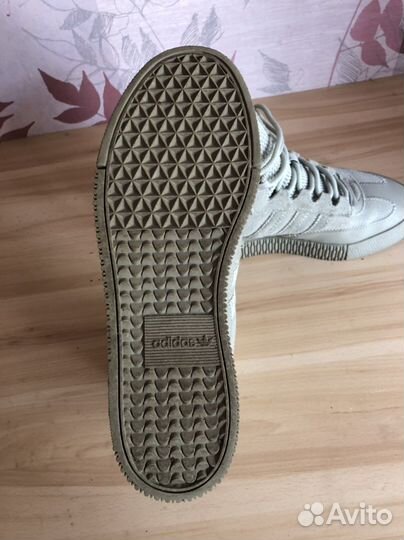 Кроссовки adidas samba