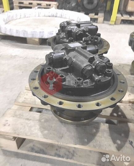 Мотор хода ZX185USR 4447928