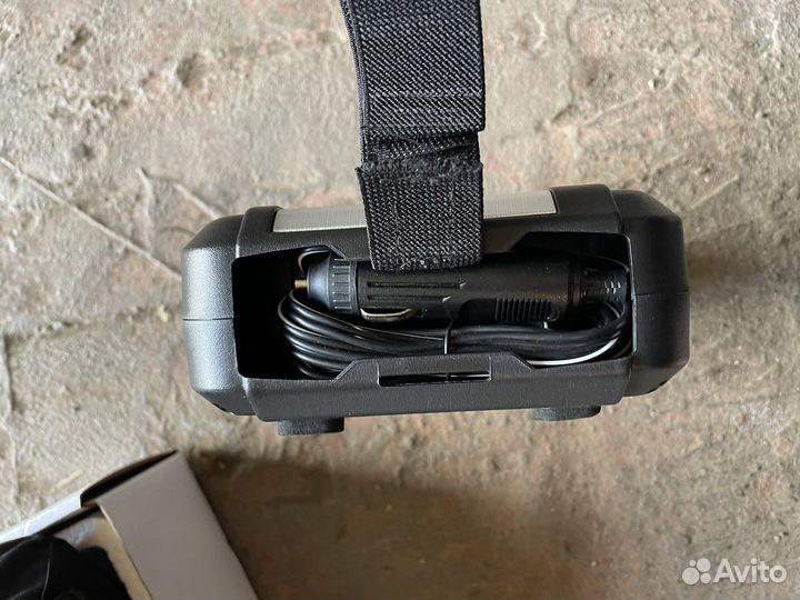 Автомобильный компрессор xforce новый