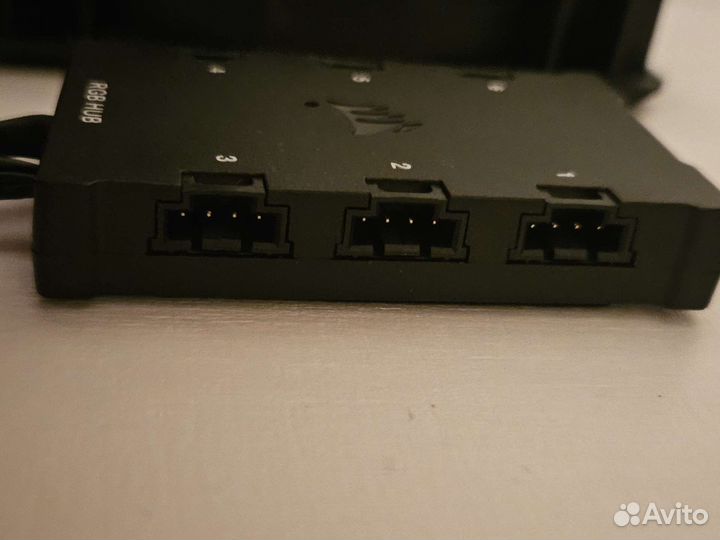 Вентиляторы 3 шт Corsair ll120 + RGB HUB