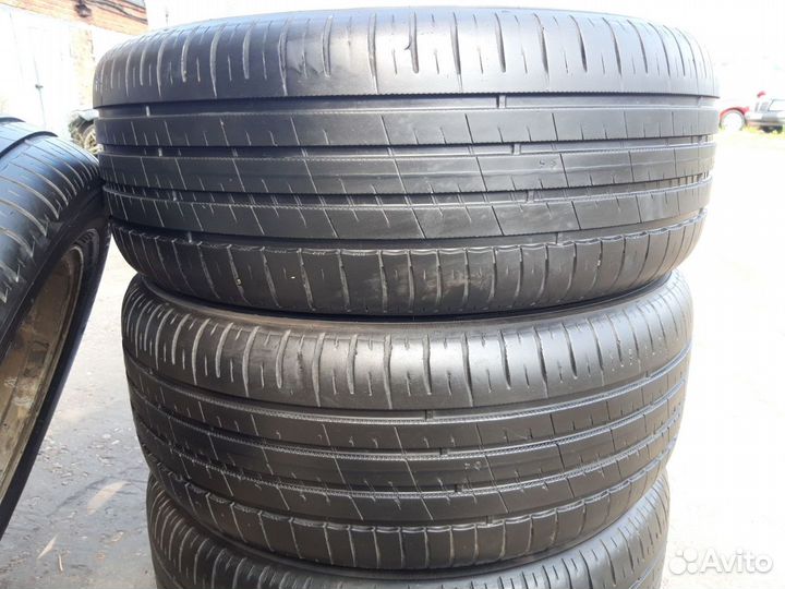 Nokian Tyres Hakka Green 3 215/55 R16 97V