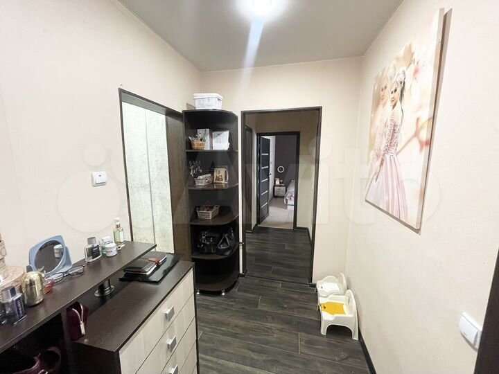 3-к. квартира, 80,5 м², 8/9 эт.