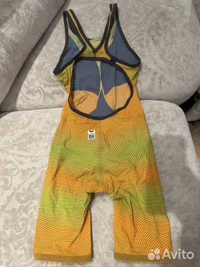 Гидрокостюм женский arena