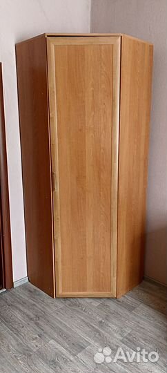 Угловой шкаф бу