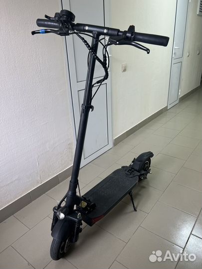 Самокат взрослый электрический