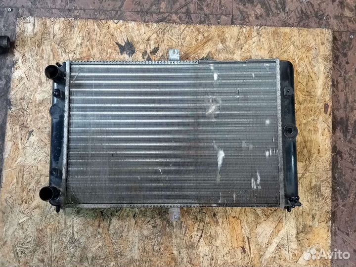 Радиатор охлаждения Ваз 2114 15
