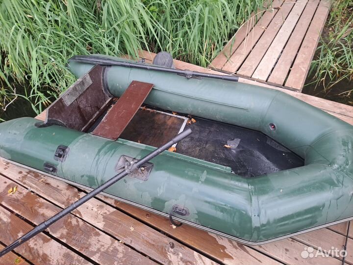 Лодка с мотором