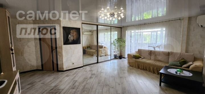 3-к. квартира, 76 м², 4/9 эт.