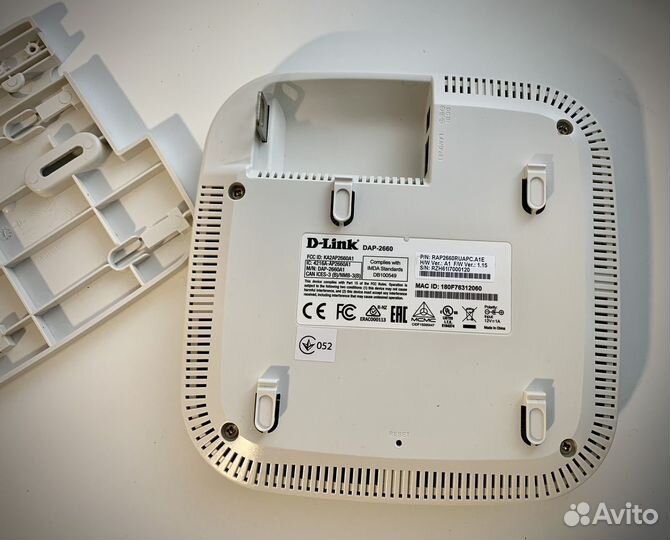 Точка доступа D-Link DAP-2660 и PoE-адаптер