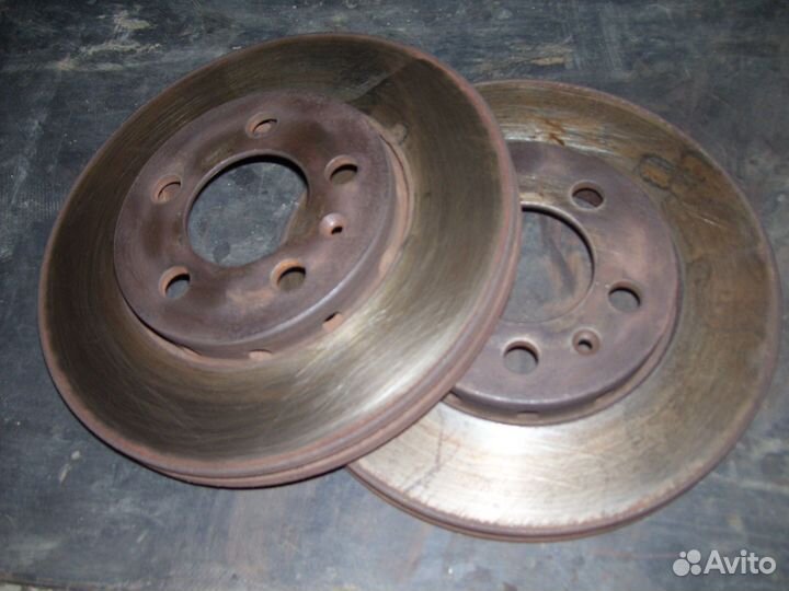 Шкода октавия А 4 диск тормозной