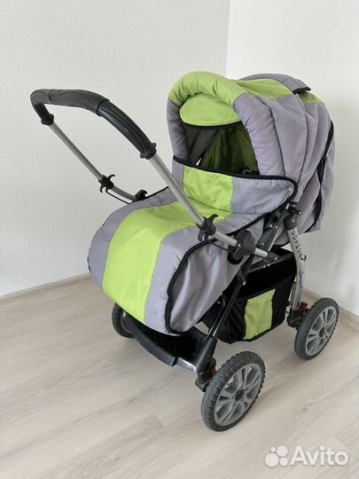 Детская коляска
