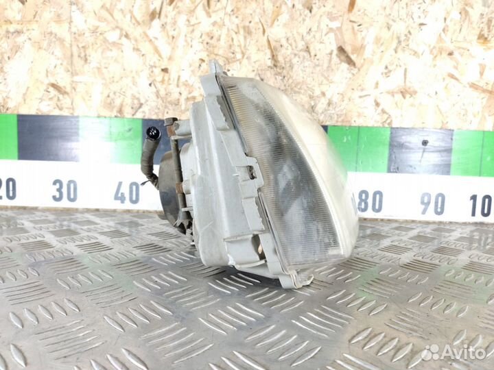 Фара правая Kia Sportage 1993 2006