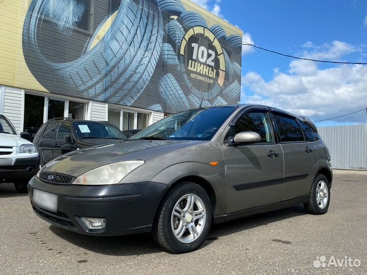 Ford Focus, 2004