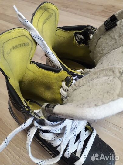 Коньки Bauer supreme 3s