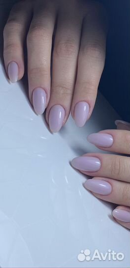 Маникюр педикюр в студии