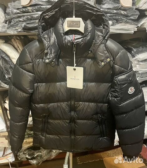 Пуховик Moncler Maya зимний