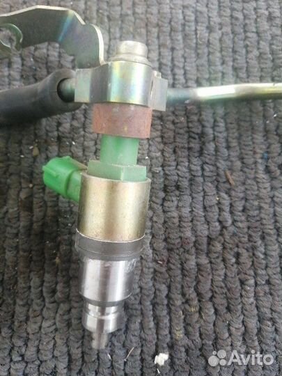 Топливная форсунка Nissan Cefiro A33 VQ25