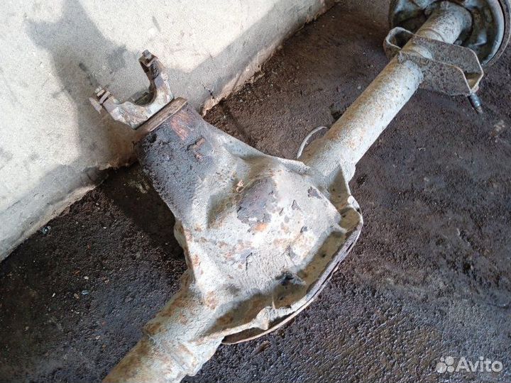 Задний мост Jeep Cherokee XJ 4.0 1993