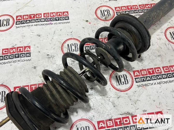 Стойка задняя левая toyota mark II