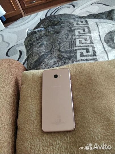 Samsung Galaxy J4+ (2018), 2/32 ГБ