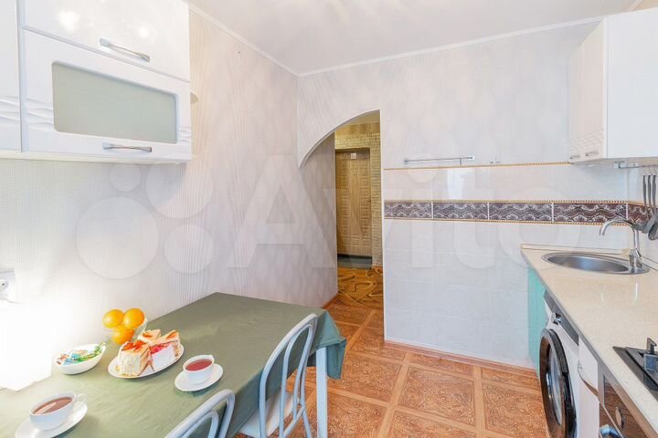 2-к. квартира, 51 м², 1/9 эт.