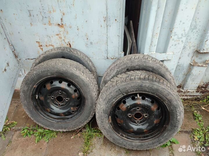 Goodyear Ultragrip 600 185/65 R15