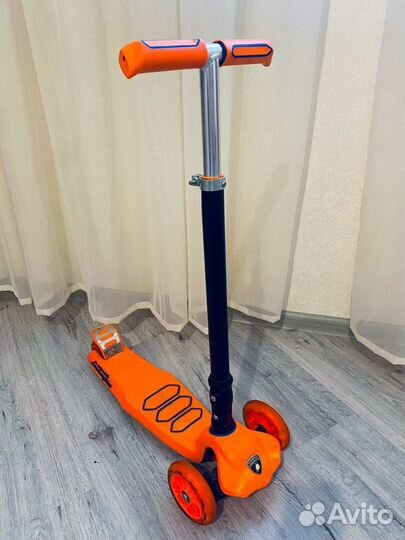 Самокат lamborghini