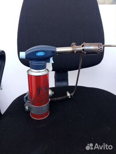 Дозатор для антисептика