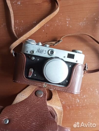 Пленочный фотоаппарат